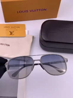 Alternative view of LV Glasses & Sunglasses I520260504065259