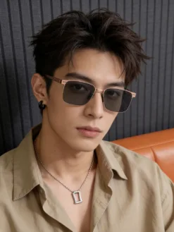LV Glasses & Sunglasses I5202605041038059