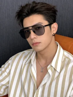 LV Glasses & Sunglasses I520260504851059