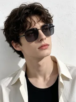 LV Glasses & Sunglasses I520260504900159
