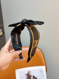 Alternative view of LV Hair Accessories D520260503073249