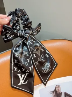 Alternative view of LV Hair Accessories D520260503073449