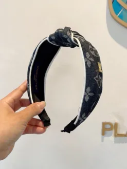 Alternative view of LV Hair Accessories D520260503655449