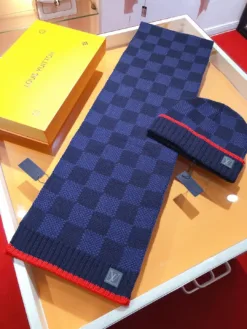 LV Hats & Caps B1520260504423799