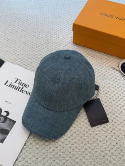 Alternative view of LV Hats & Caps D020260503630849