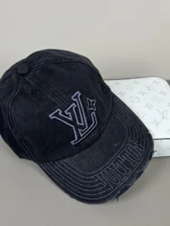 Alternative view of LV Hats & Caps D020260503671949
