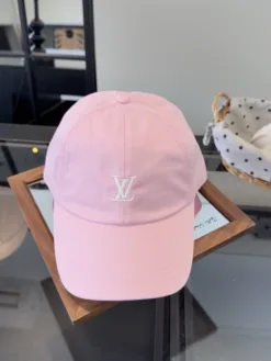 LV Hats & Caps D520260503383349