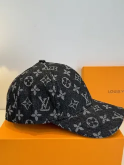 Alternative view of LV Hats & Caps D520260503563749