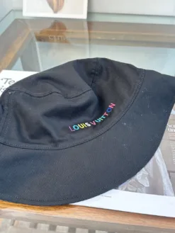 Alternative view of LV Hats & Caps E020260503489649