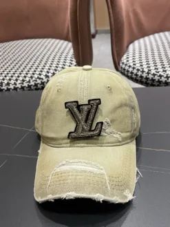 LV Hats & Caps E520260503480249
