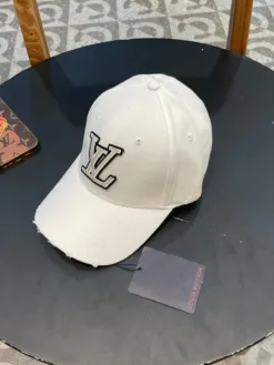 Alternative view of LV Hats & Caps E520260503561849