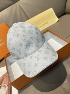 LV Hats & Caps F020260503443449