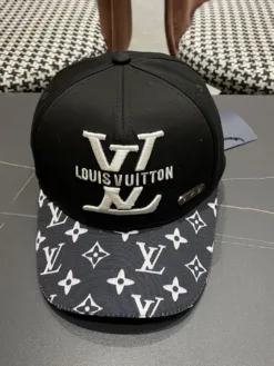 LV Hats & Caps F020260503480149