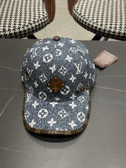 LV Hats & Caps F020260503483549