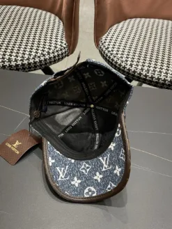 Alternative view of LV Hats & Caps F020260503483549