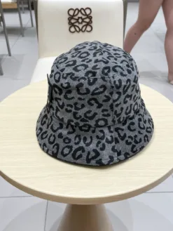 Alternative view of LV Hats & Caps F020260503525549