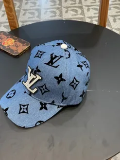 Alternative view of LV Hats & Caps F020260503565149