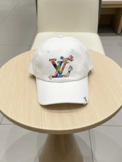Alternative view of LV Hats & Caps F020260503567649