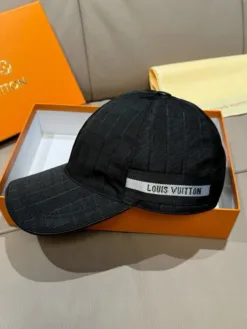 Alternative view of LV Hats & Caps F020260503569649