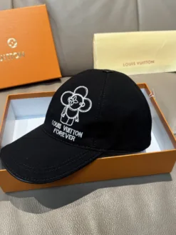 Alternative view of LV Hats & Caps F520260503310149
