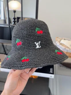 LV Hats & Caps F520260503439349