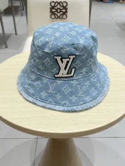LV Hats & Caps F520260503478449