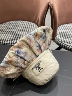 Alternative view of LV Hats & Caps F520260503479149