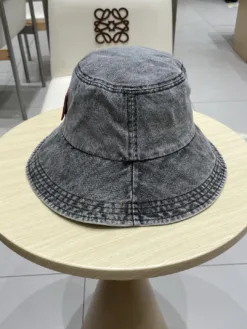 Alternative view of LV Hats & Caps F520260503680549