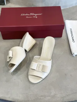Alternative view of LV Heels EU34-41 B80202605030135129