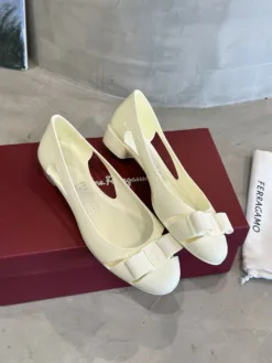 Alternative view of LV Heels EU35-38 A6020260503013189