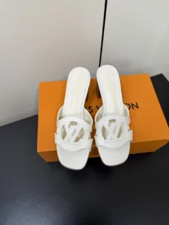 LV Heels EU35-39 C30202605030666139