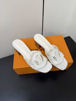 Alternative view of LV Heels EU35-39 C30202605030666139