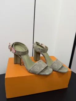 Alternative view of LV Heels EU35-39 C50202605031262149