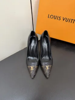 LV Heels EU35-39 C70202605030696149