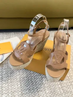 Alternative view of LV Heels EU35-39 C80202605032296149