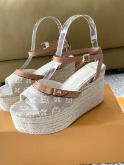 Alternative view of LV Heels EU35-39 C80202605032297149