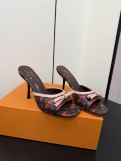 Alternative view of LV Heels EU35-42 C30202605030708139