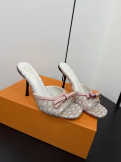 Alternative view of LV Heels EU35-42 C30202605030710139