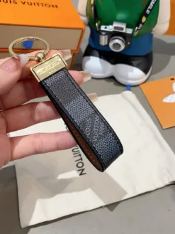 LV Keyrings & Chains E020260503532649