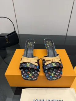 LV Sandals & Slides EU34-41 B90202605032967129