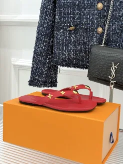LV Sandals & Slides EU35-39 B80202605031099129