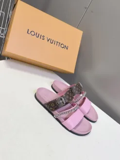 Alternative view of LV Sandals & Slides EU35-45 B20202605032169109