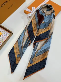 Alternative view of LV Scarves A1520260504266469