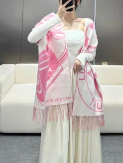 Alternative view of LV Scarves A4520260504646679