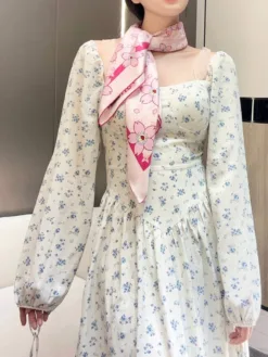 LV Scarves A7520260504729189