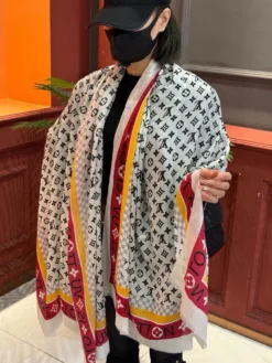 LV Scarves A95202605041080989