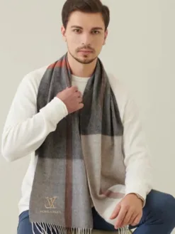 Alternative view of LV Scarves A9520260504533689