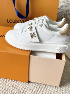 Alternative view of LV Sneakers EU35-39 C70202605031374149