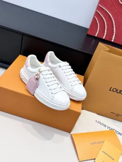 LV Sneakers EU35-40 C60202605031377149