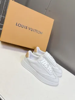 Alternative view of LV Sneakers EU35-45 C20202605030376139